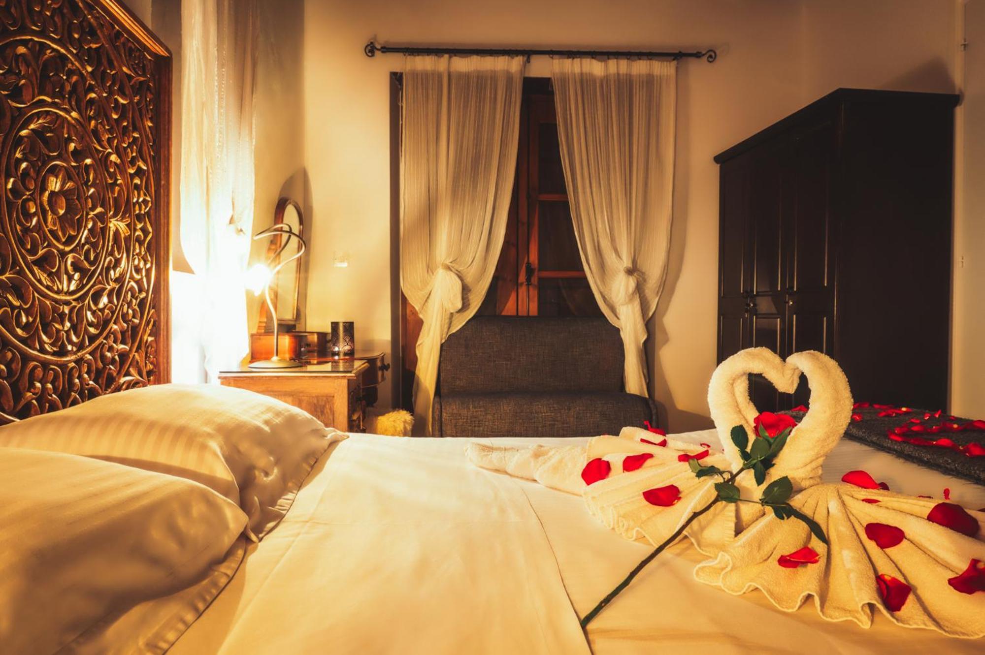 Oinoessa Traditional Boutique Guest Houses Лофу Екстериор снимка
