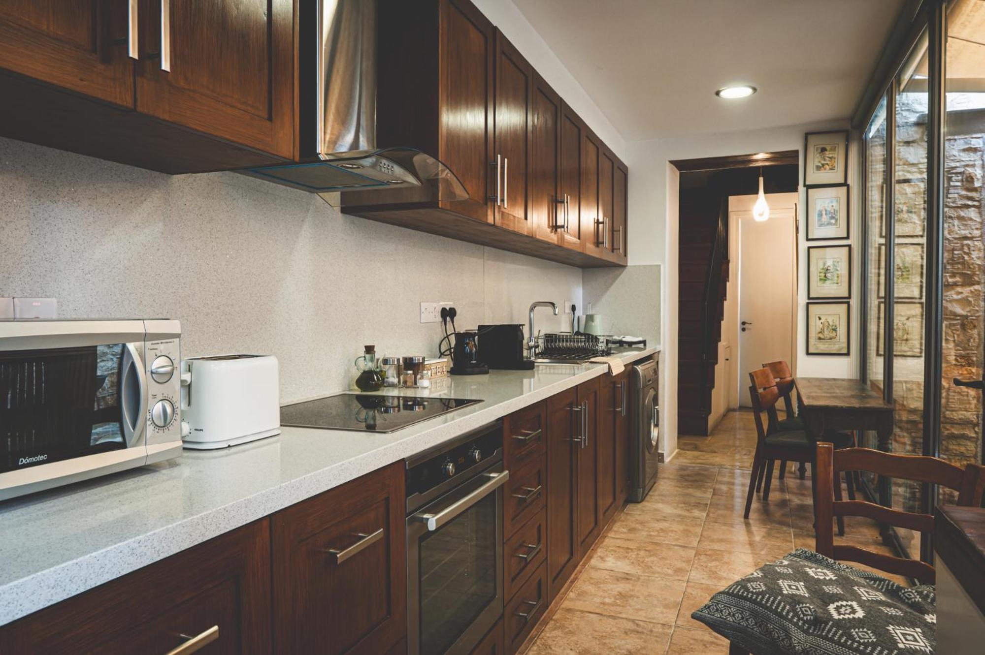 Oinoessa Traditional Boutique Guest Houses Лофу Екстериор снимка
