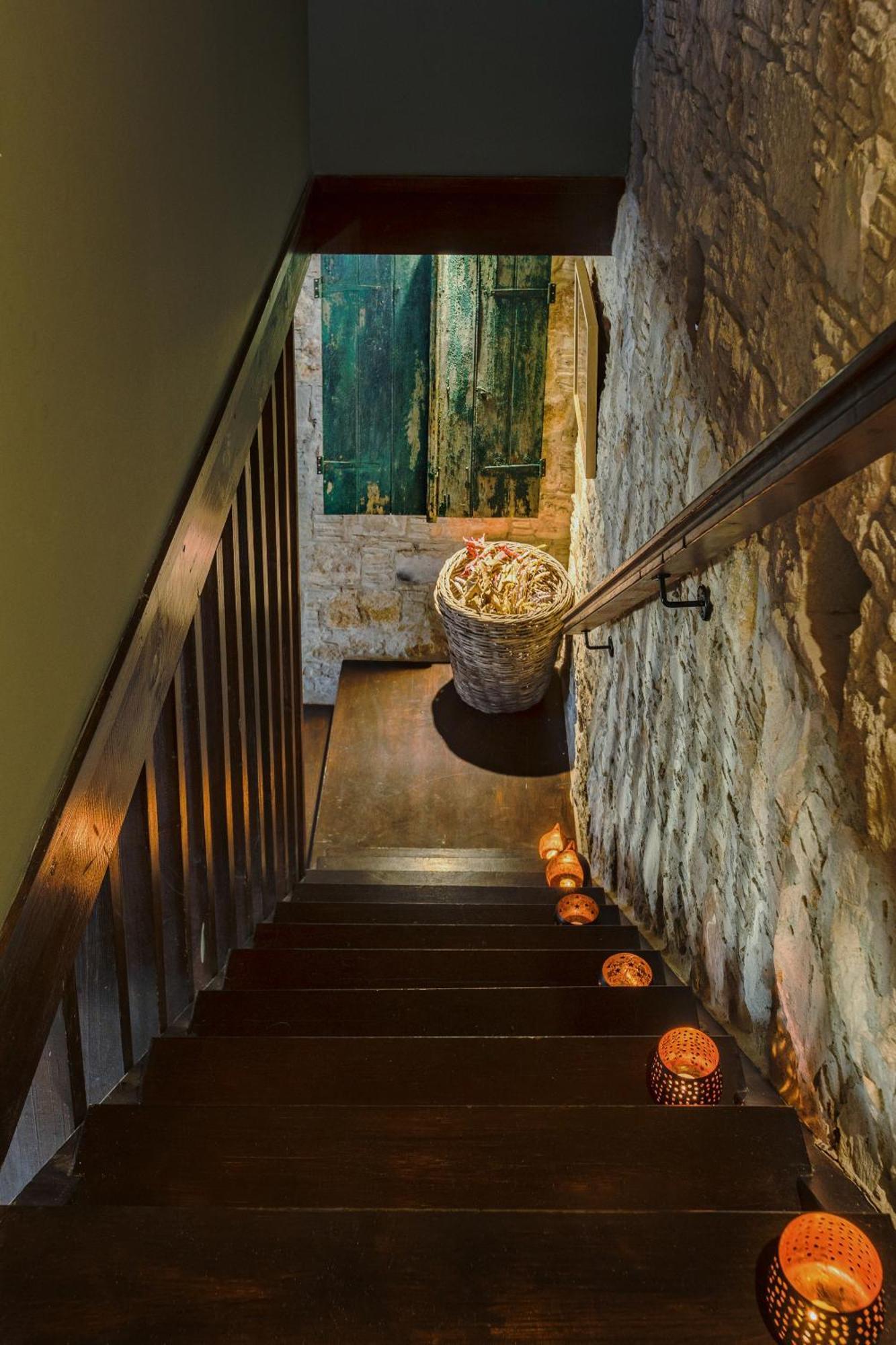 Oinoessa Traditional Boutique Guest Houses Лофу Екстериор снимка