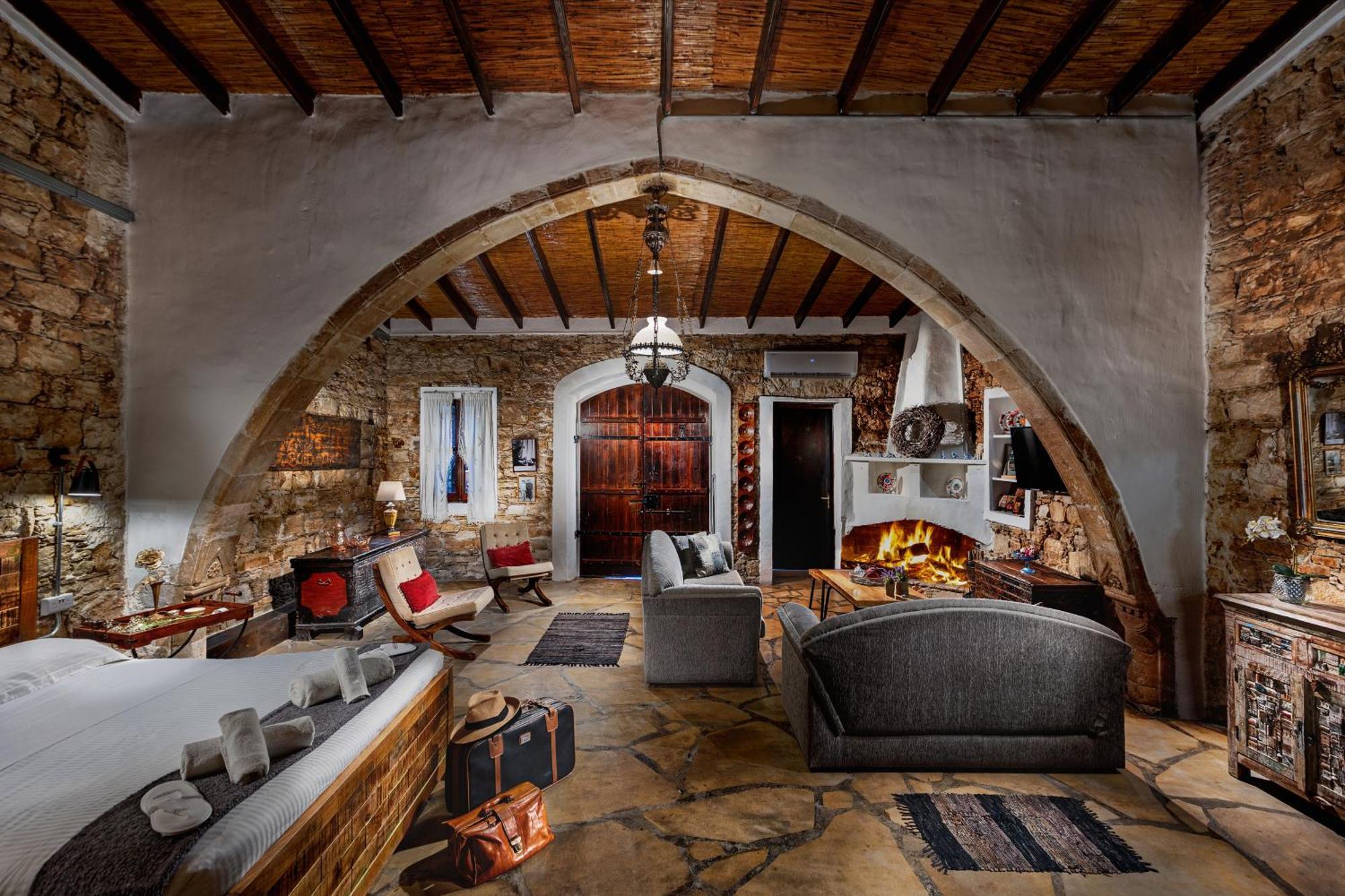 Oinoessa Traditional Boutique Guest Houses Лофу Екстериор снимка