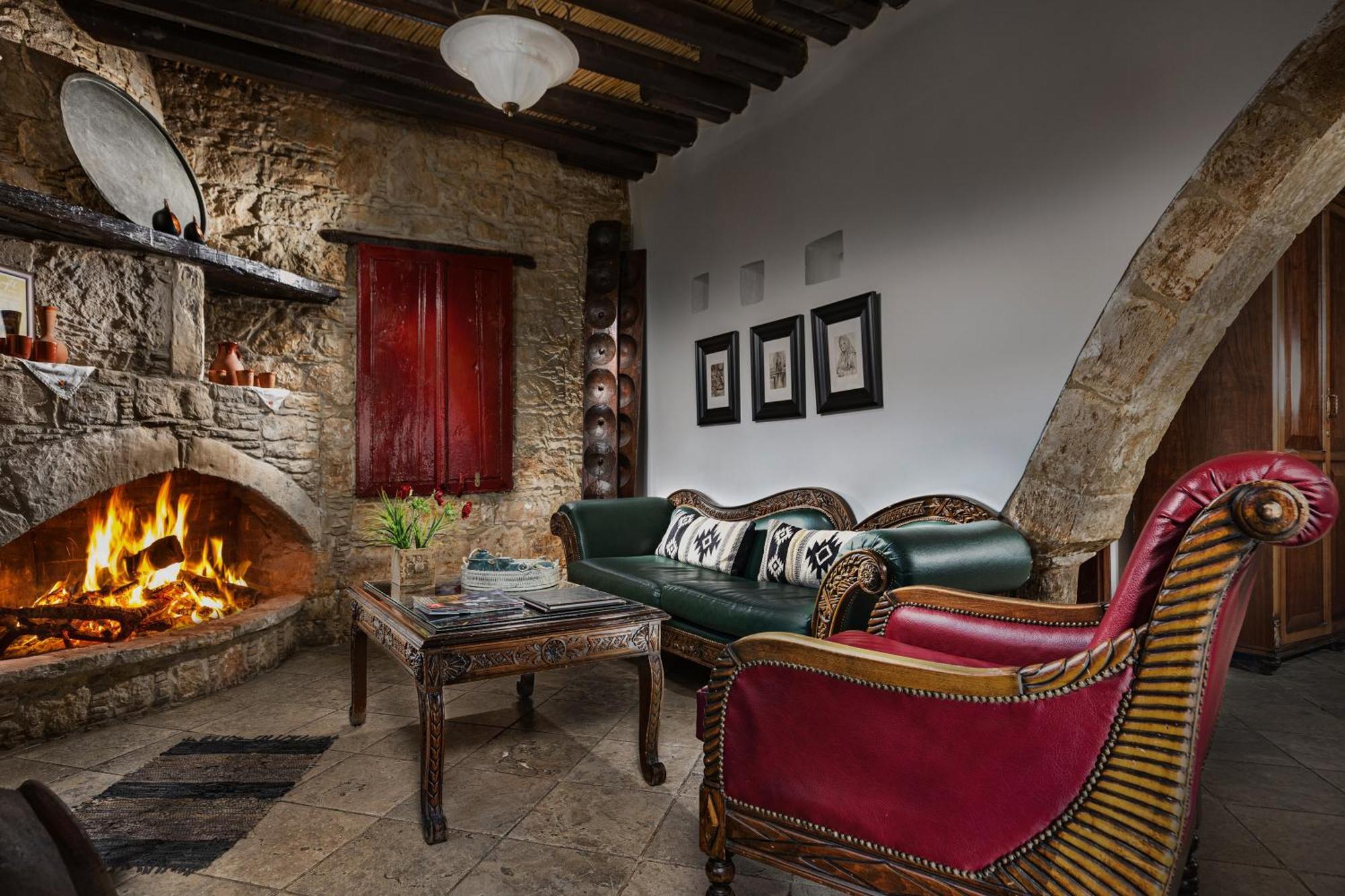 Oinoessa Traditional Boutique Guest Houses Лофу Екстериор снимка