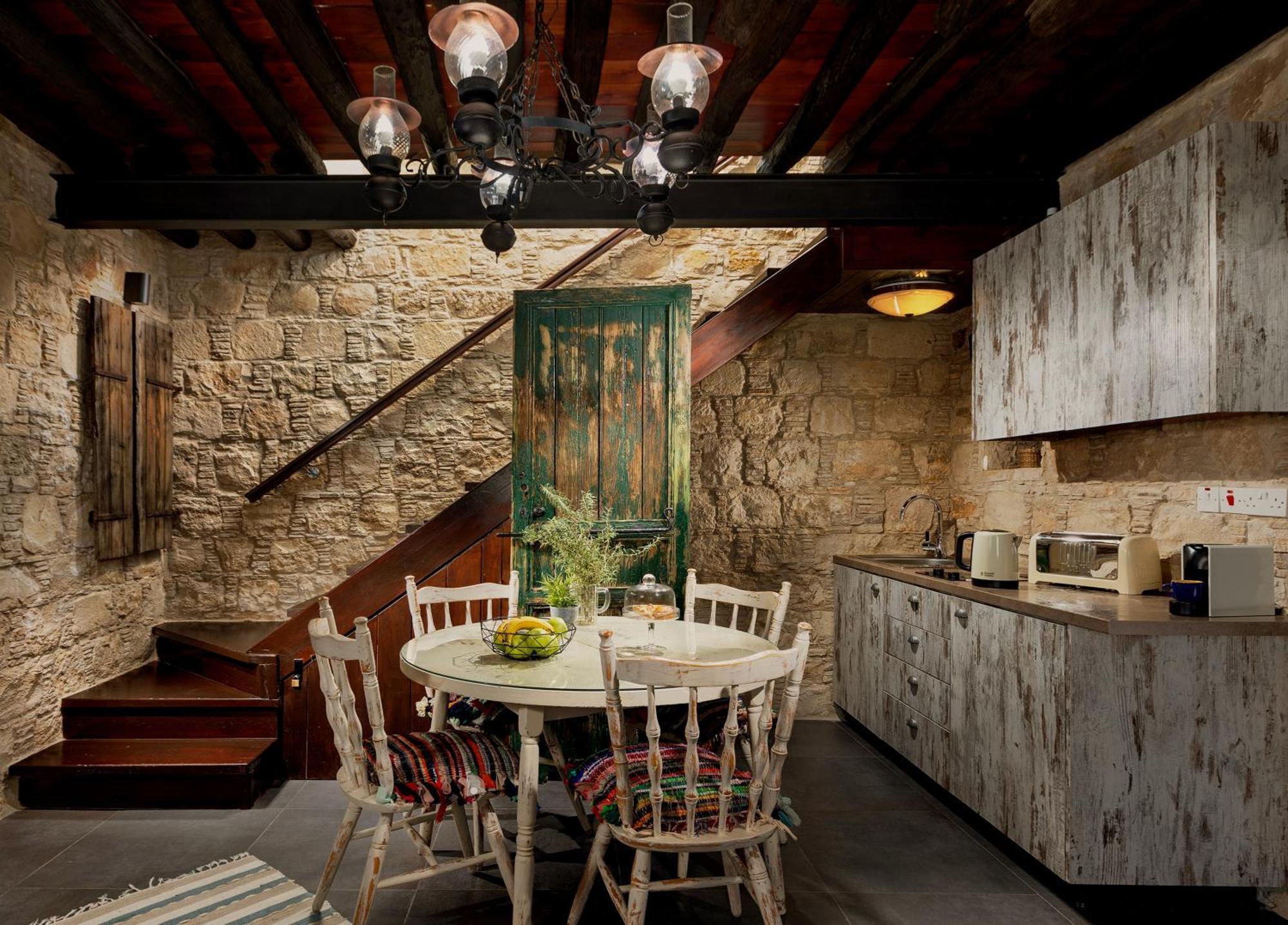 Oinoessa Traditional Boutique Guest Houses Лофу Екстериор снимка