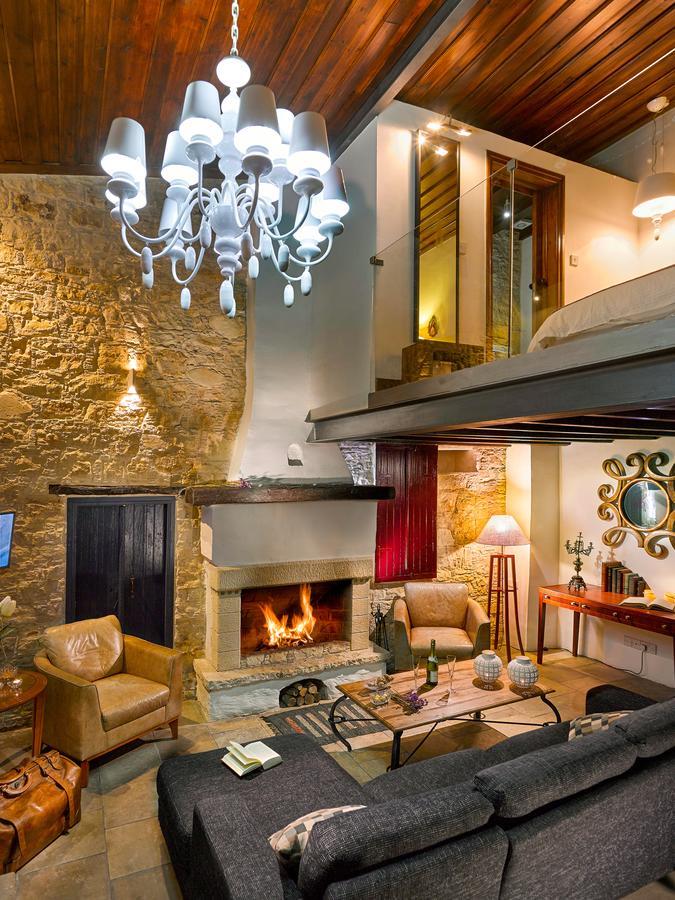 Oinoessa Traditional Boutique Guest Houses Лофу Екстериор снимка